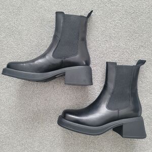 Vagabond Dorah Chelsea Boots Black Size 6.5/EU 37 NWB